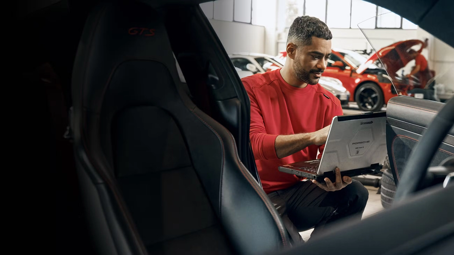 approved_preowned_slide_1