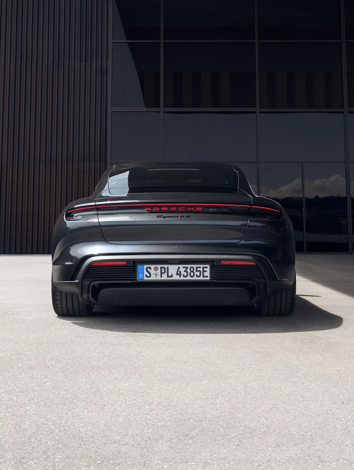 Taycan Black Edition
