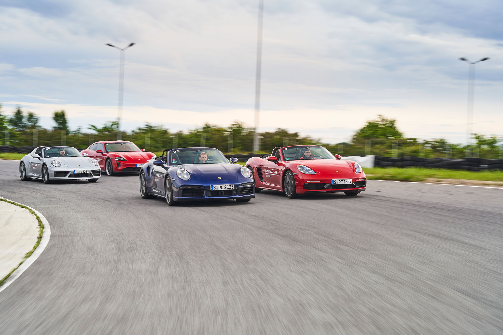 Porsche on Track ATA