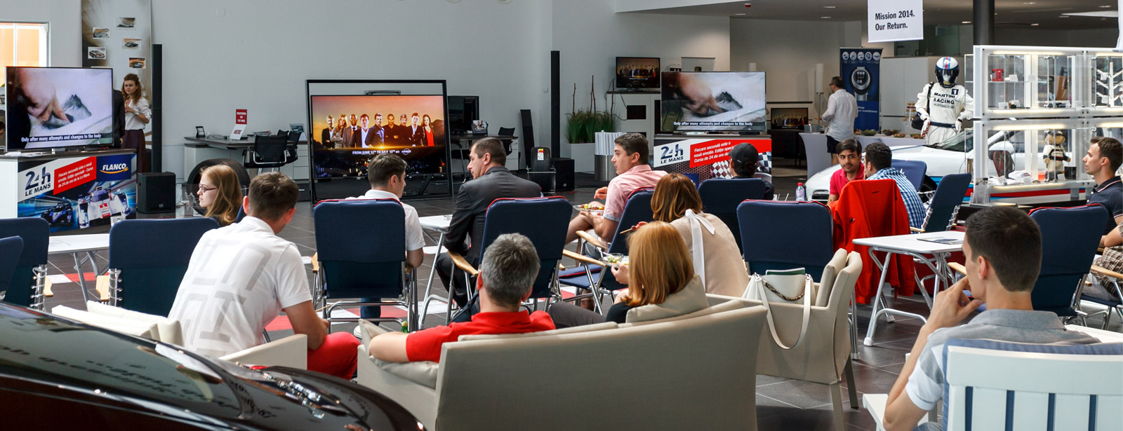 Vizionarea cursei Le Mans in Centrul Porsche Bucuresti
