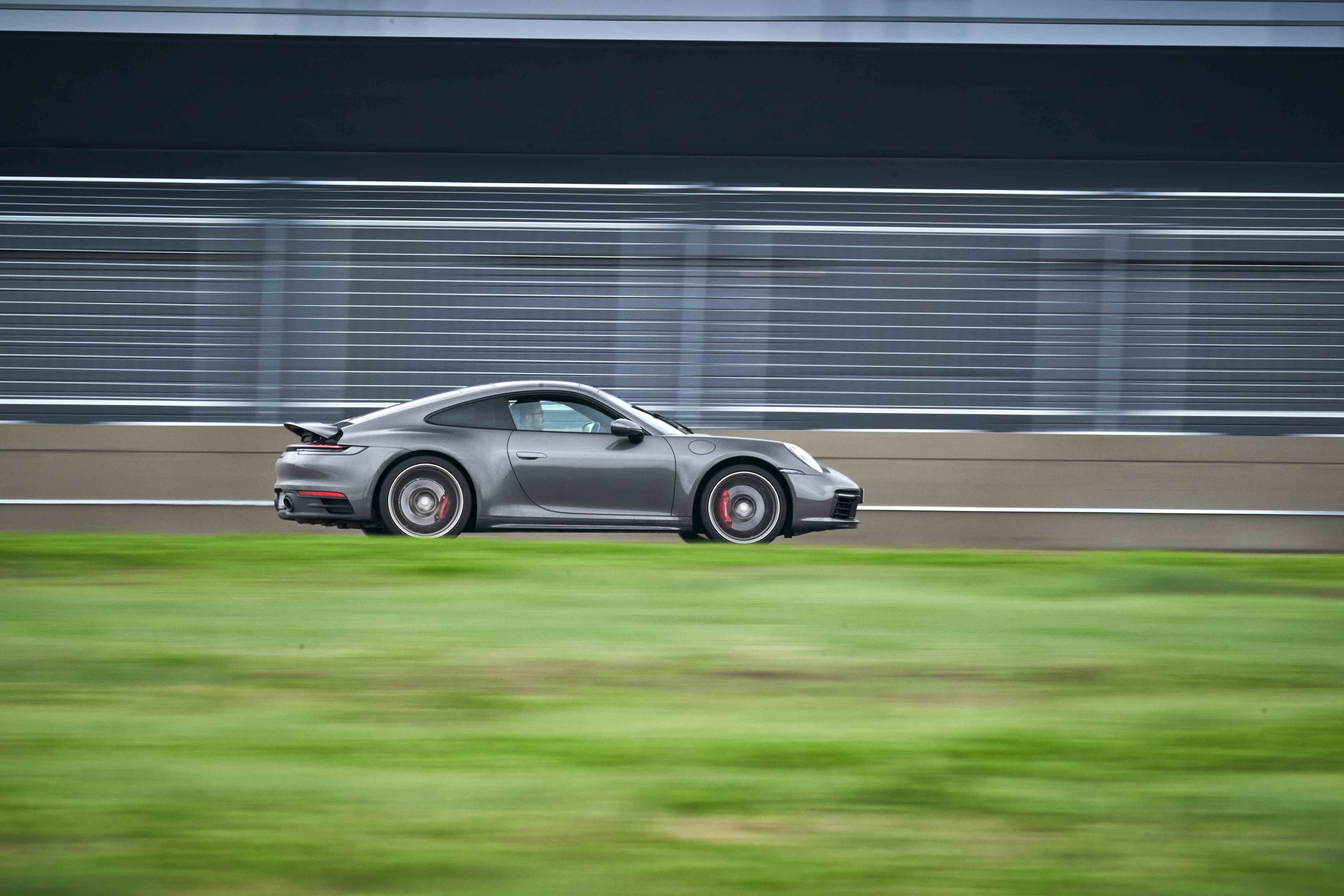 Motorsport Event Porsche Club witn en titre champions