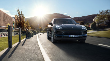 Noul Cayenne: mașina sport de cinci locuri