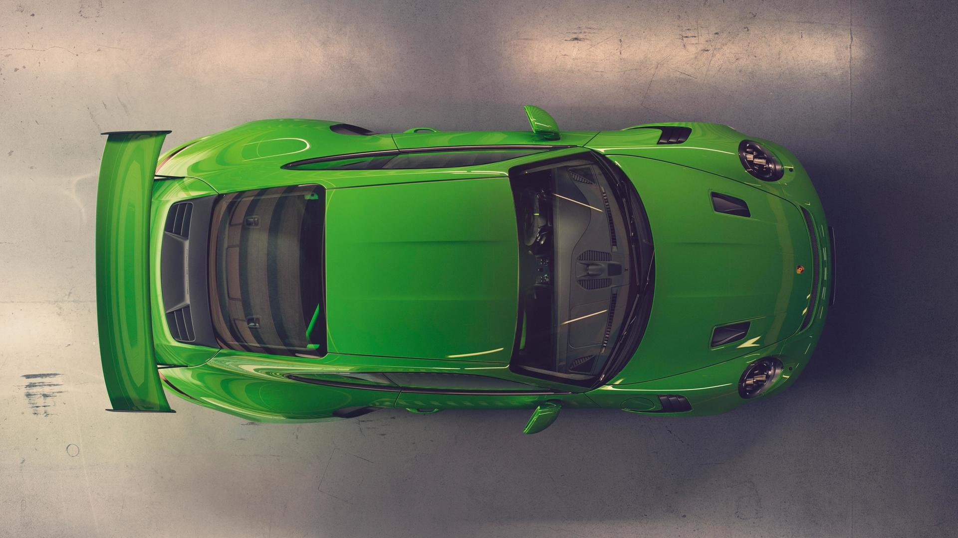 Inspirație clară din motorsport: noul Porsche 911 GT3 RS