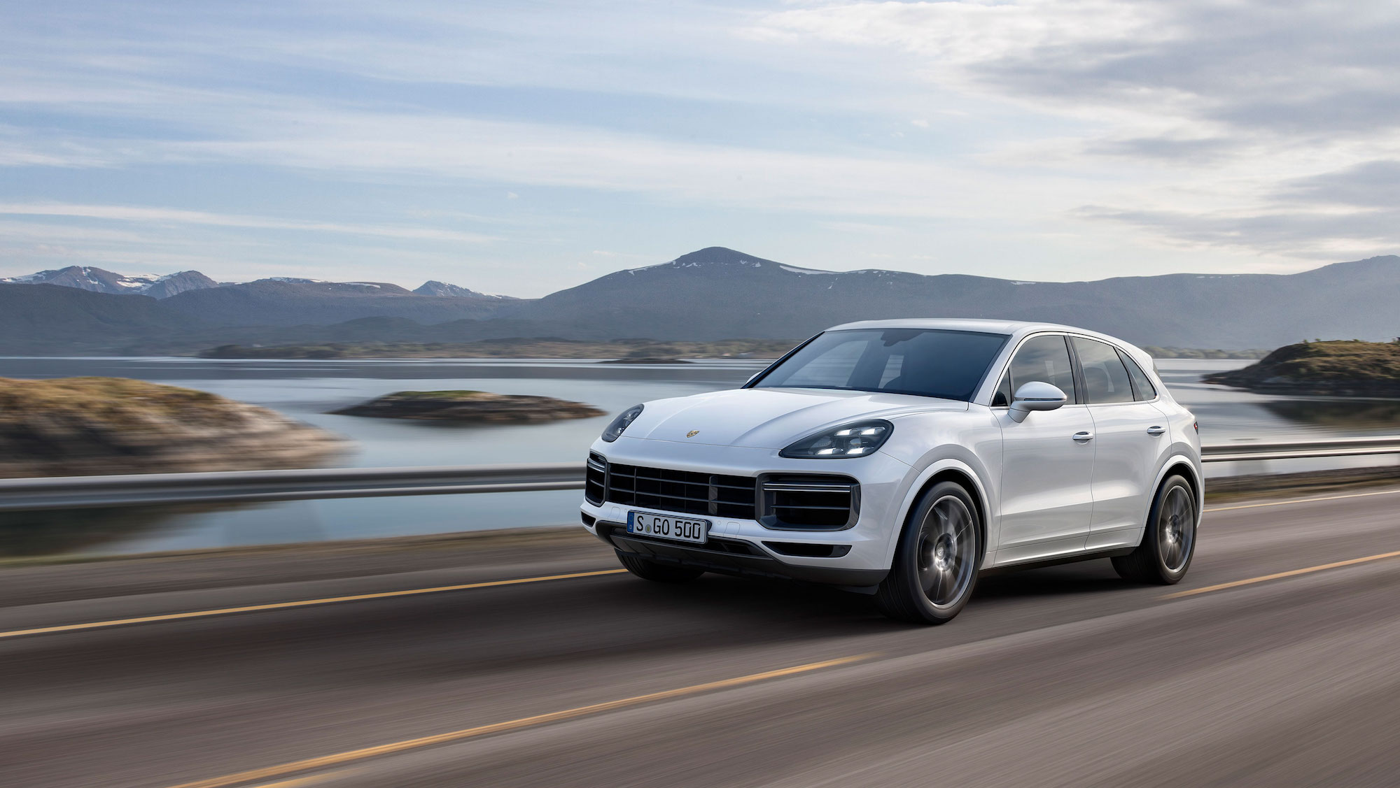 Porsche își serbează aniversarea de 70 de ani și la SIAB