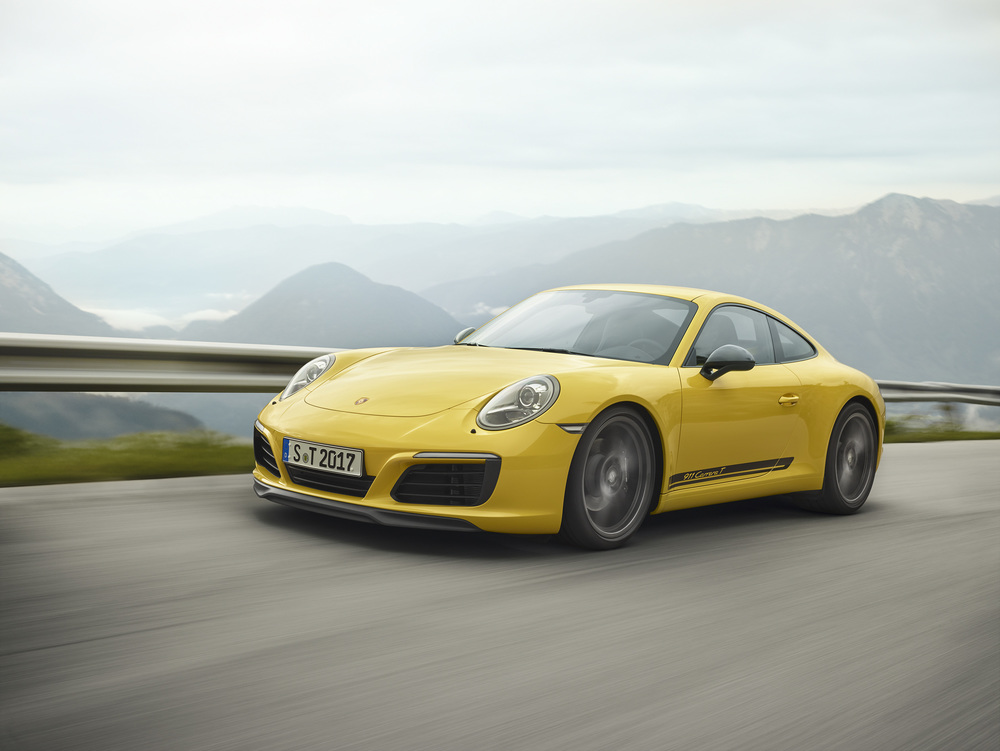 Porsche înregistrează o creștere a cifrei de afaceri și a profitului operațional