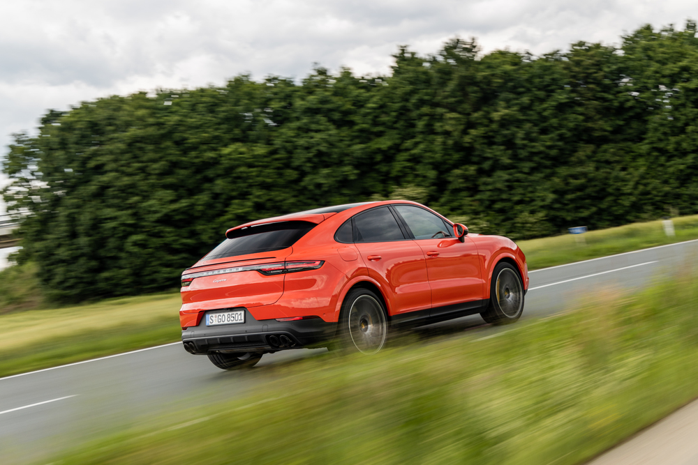 Rezultate pe primul semestru: Porsche și-a crescut veniturile din vânzări cu nouă procente
