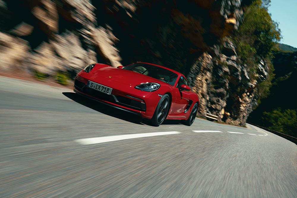 Noile modele 718 GTS 4.0: plăcere la volan, pentru toate simțurile