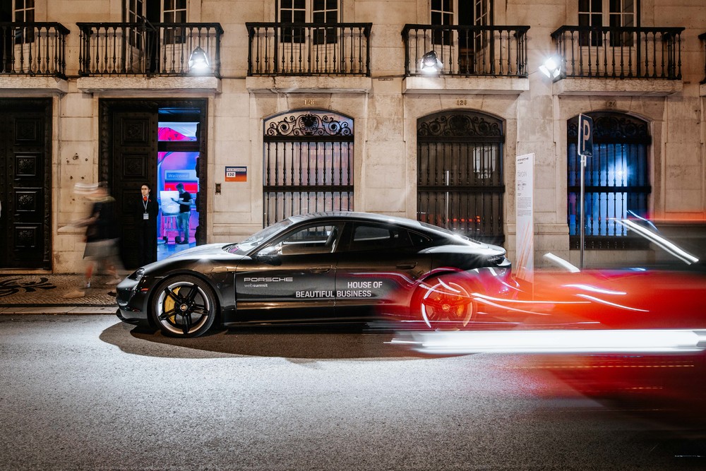 Porsche inițiază o serie de podcast-uri pe conceptul "Next Visions"