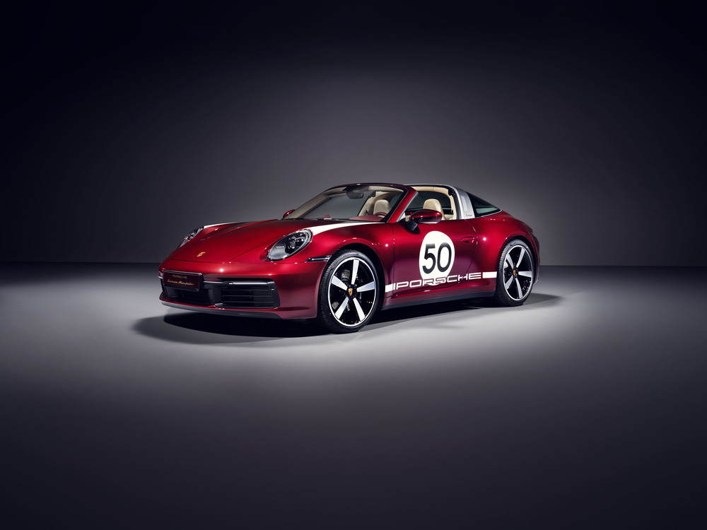 Elogiu tradiției: 911 Targa 4S Heritage Design Edition