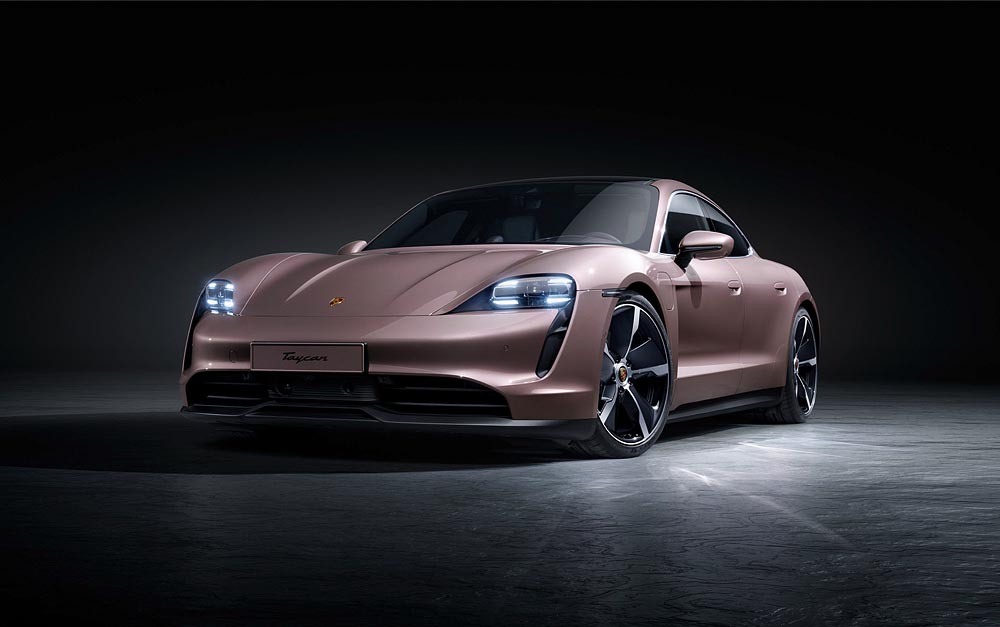 Porsche extinde gama de modele Taycan