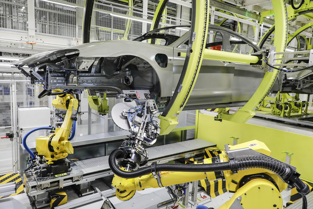 Porsche adoptă un nou proces de producție pentru Taycan