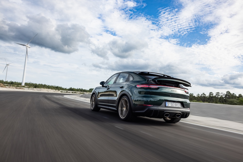 Porsche a livrat cu 31% mai multe unități în primele șase luni ale anului
