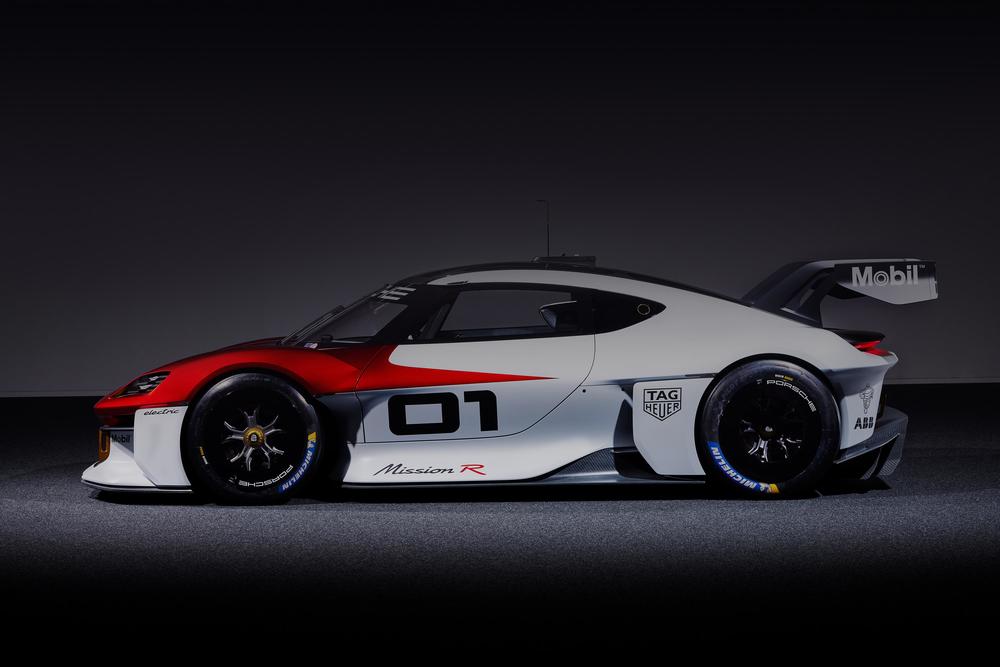 Porsche prezentă studiul de concept Mission R