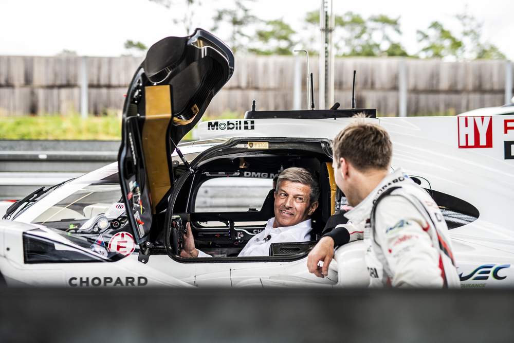 Fritz Enzinger îi predă ștafeta Porsche Motorsport lui Thomas Laudenbach
