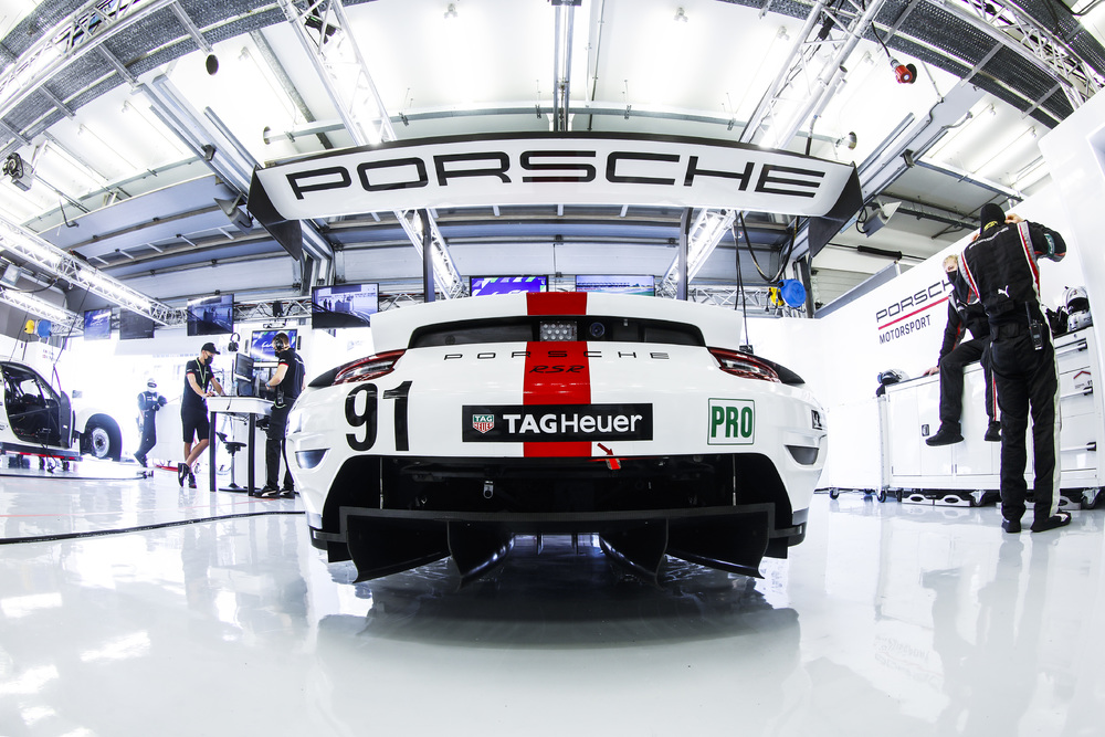 Șapte săptămâni de pregătire pentru 14 ore de cursă în finala WEC din Bahrain