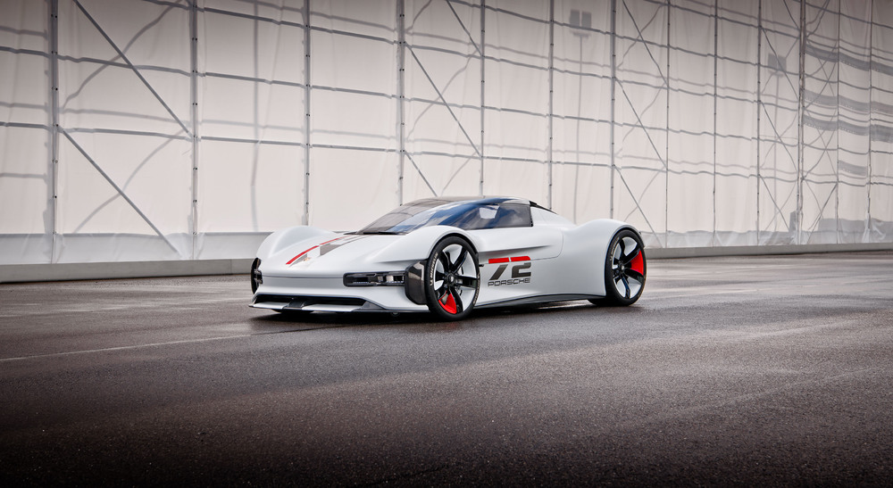 Porsche Vision Gran Turismo – mașina de curse virtuală a viitorului