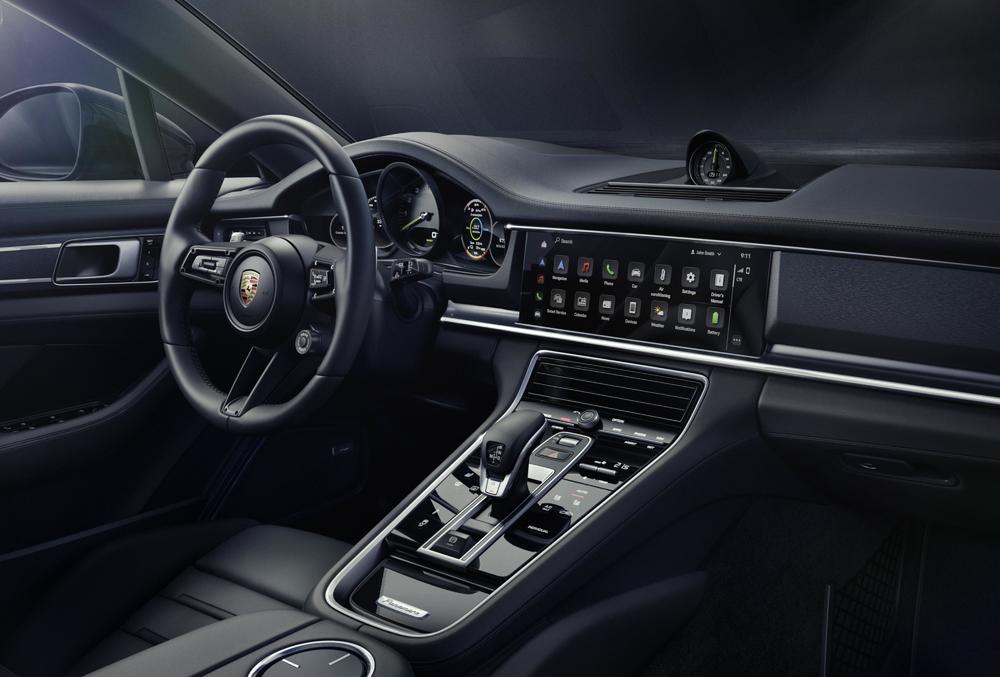 Actualizare Porsche infotainment system: mai versatil, mai intuitiv și mai inteligent