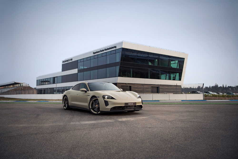 Porsche prezintă modelul exclusivist Taycan GTS Hockenheimring Edition