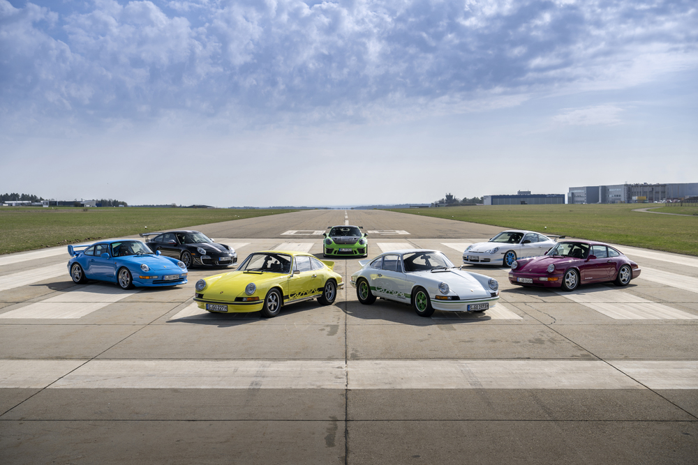 Cincizeci de ani de Porsche 911 Carrera RS 2.7 – „cea mai rapidă mașină sport din Germania”