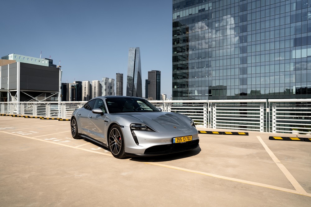 Porsche își intensifică activitățile la Tel Aviv