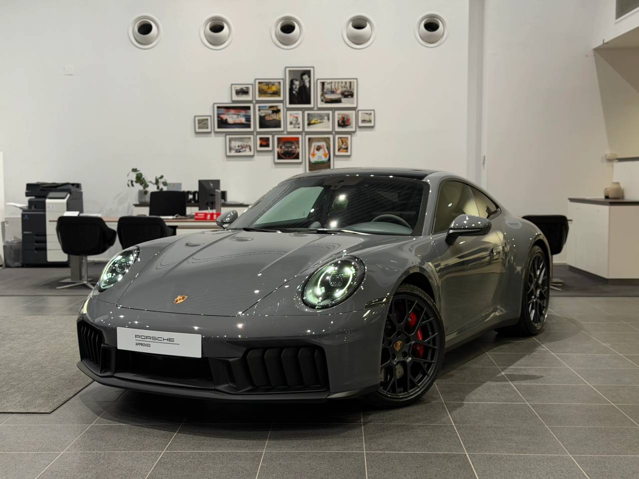 911 Carrera 4 GTS 992 II
