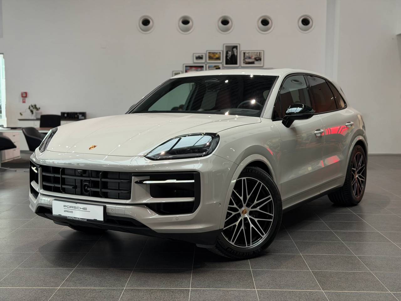 Cayenne Black Edition E3 II