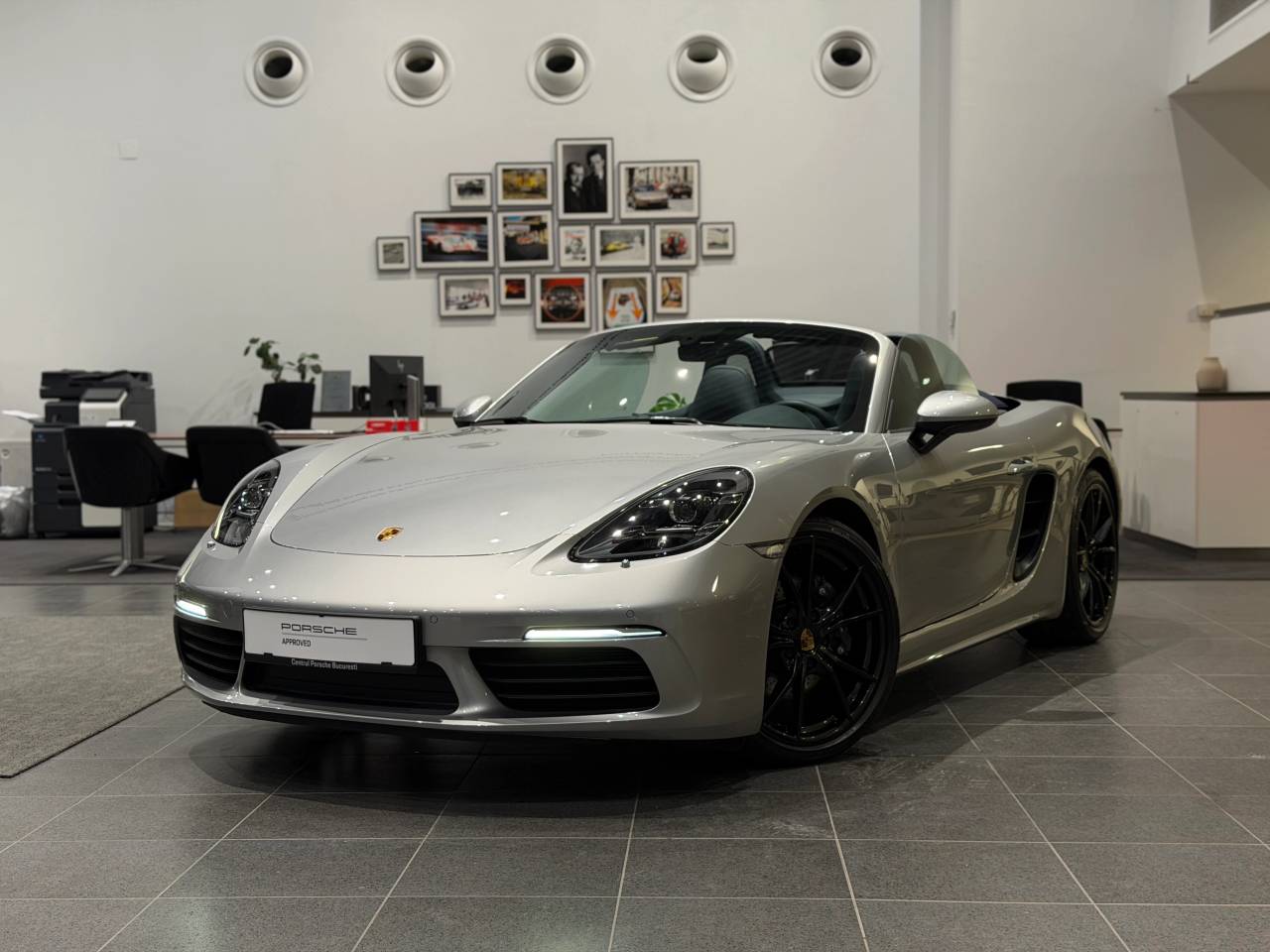 718 Boxster (MY24) 982