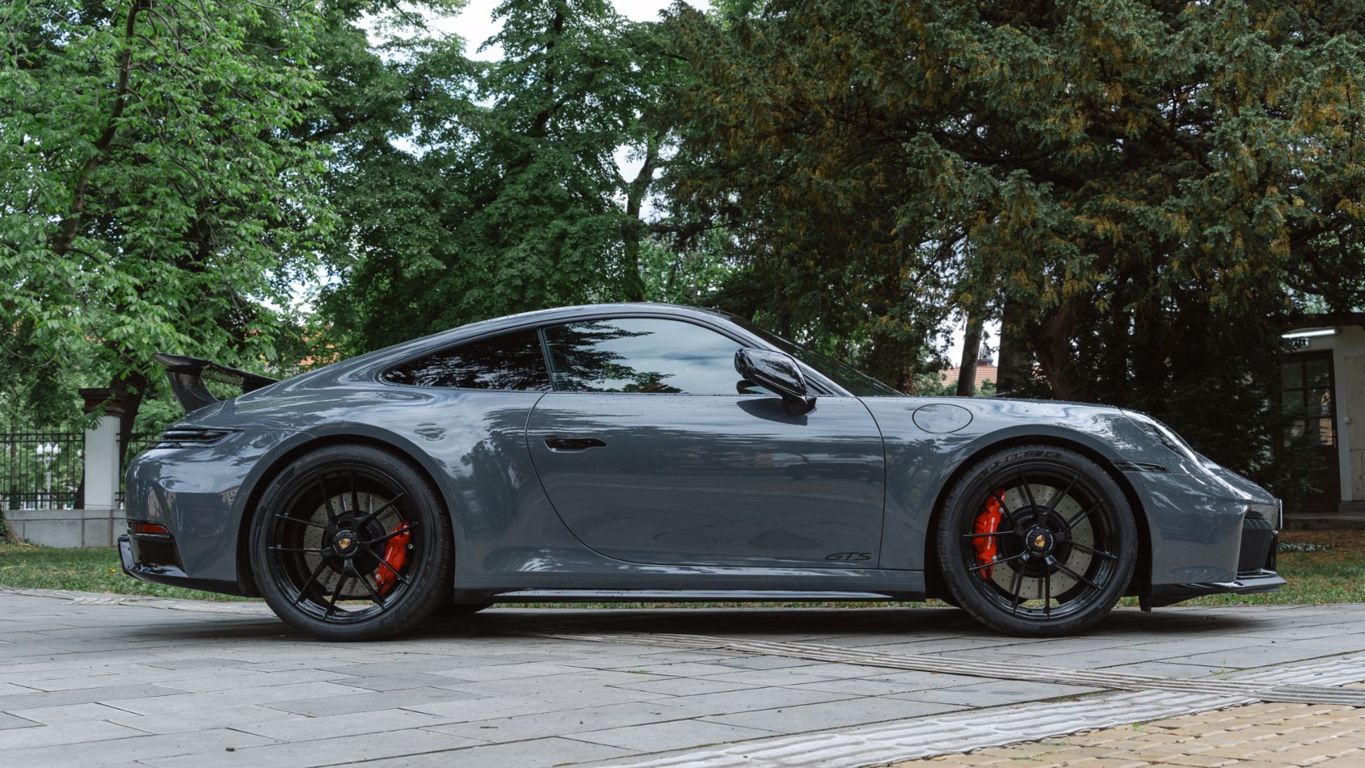Porsche Service Center Timișoara a fost partener de mobilitate pentru cea de-a doua ediție Heritage in Design