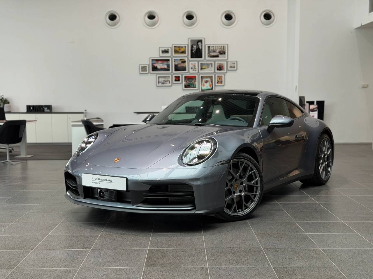 911 Carrera 992 II