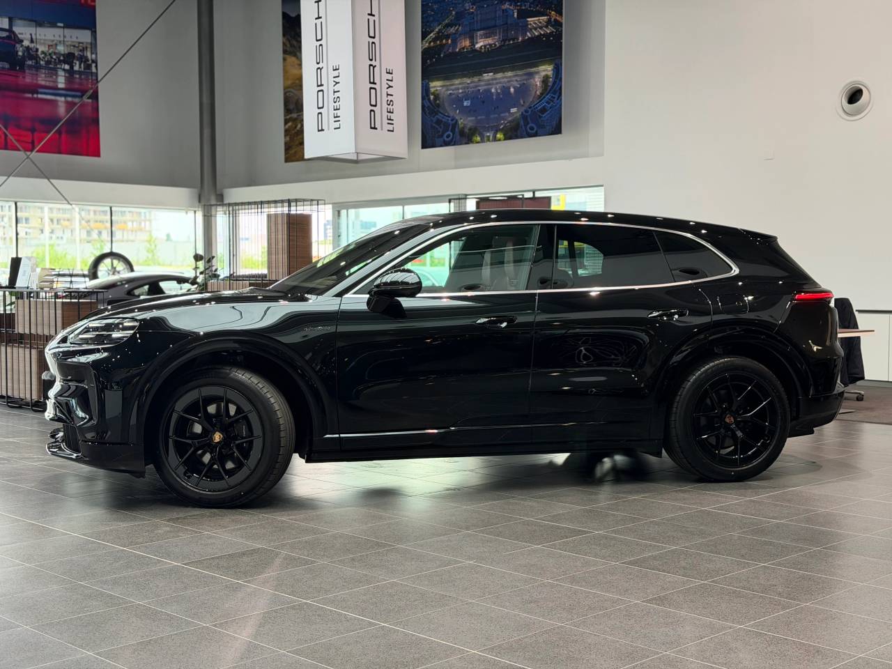 Cayenne Electric E4
